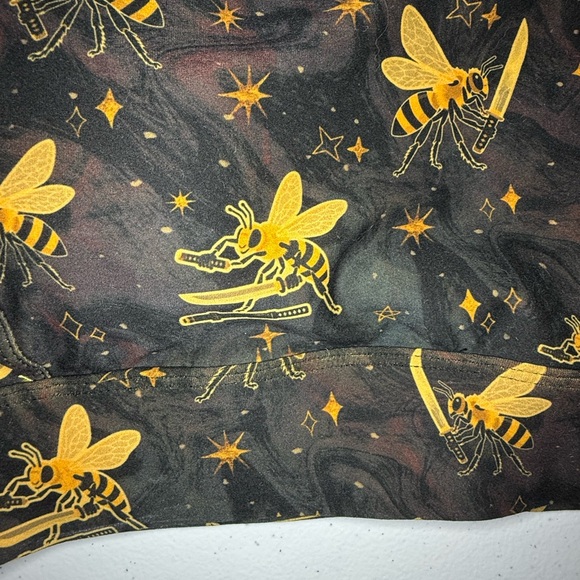 NWT Silverwind  Black and Gold Bee Pattern Bra - Picture 2 of 6